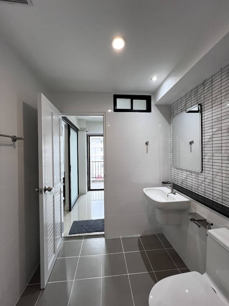 NARA Residence bathroom